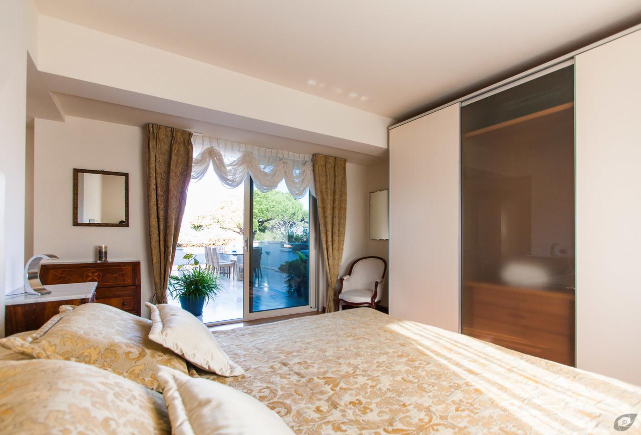 מרינה די פיאטרסנטה Verdeluna Aparthotel מראה חיצוני תמונה